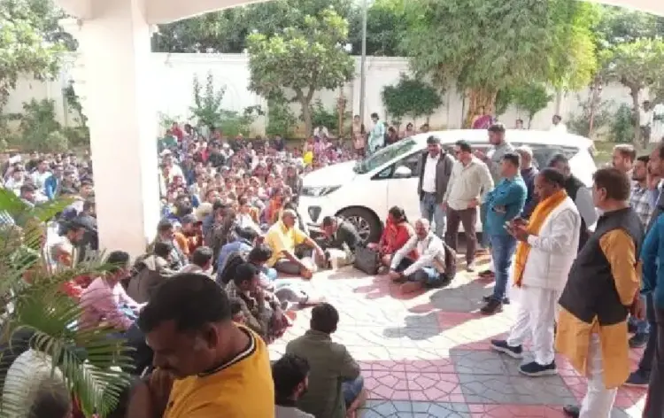 CG B.Ed Teachers Protest