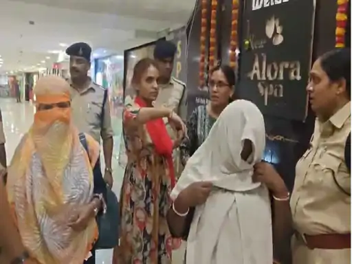 Bhilai Police during raid on spa centers