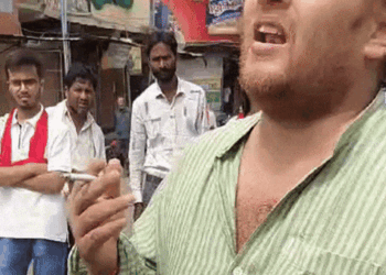Aditya Vikram Singh Viral video police Raghogarh guna hindi news