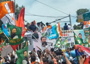 Bihar Bandh news Voter list update INDIA Bloc Bihar Bandh Tejashwi Yadav Rahul Gandhi update zxc