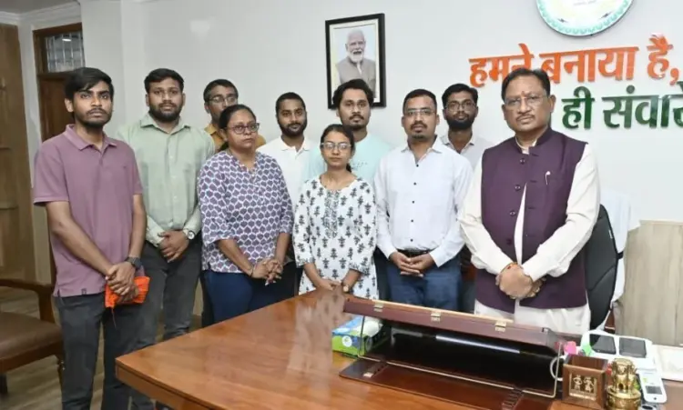 CG B.Ed Teachers Protest