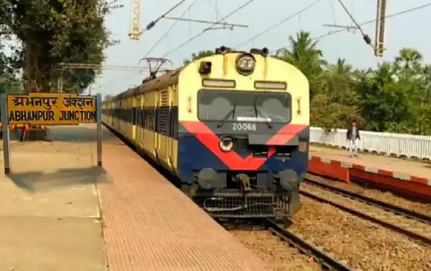 CG MEMU Train