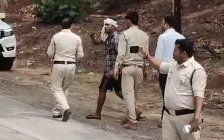 RTO Officer vs Truck Driver Fight
