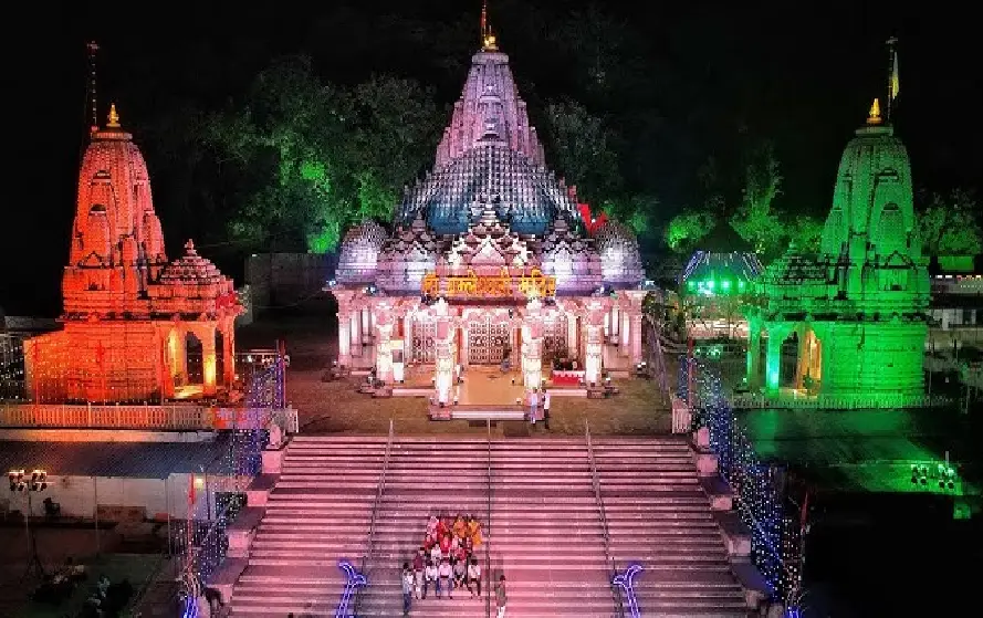 Dongargarh Maa Babmleshwari Mandir