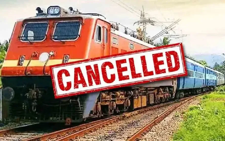 India Pak Tension 2025 train cancellation 11 may Indian railways news zxc