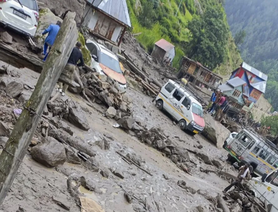 Kishtwar Cloudburst hindi news