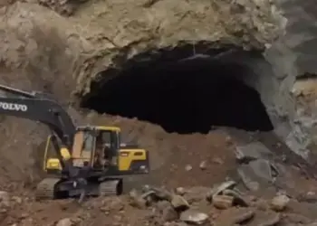 Madhya Pradesh Mhow under Construction Tunnel Accident