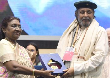 Mithun Chakraborty received Dadasaheb Phalke Award 70th National Film Awards hindi news