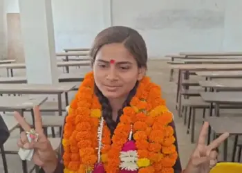 UP Board 12th Result 2025 Topper Mahak Jaiswal