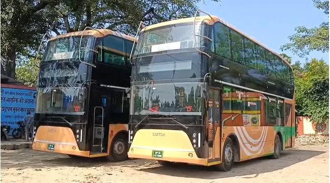 Lucknow Ayodhya Double Decker Bus: लखनऊ से अयोध्या के बीच शुरू हुई डबल डेकर बस सेवा, इतने किराए में पहुंचेंगे अयोध्या Lucknow Ayodhya Double Decker Bus: लखनऊ से अयोध्या के बीच शुरू हुई डबल डेकर बस सेवा, इतने किराए में पहुंचेंगे अयोध्या