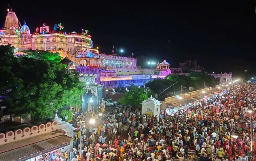 Shri-Krishna-Janamashtami-2025--Mathura-Mandir
