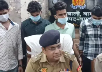 UP Baghpat illegal sand mining naithla Yamuna khadar firing update