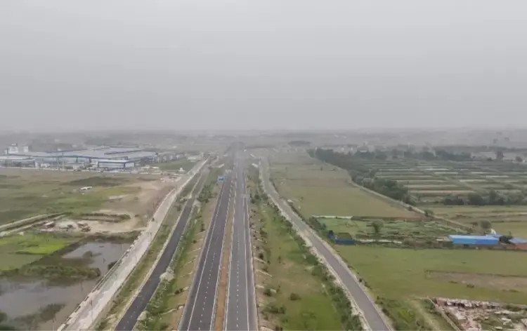 UP CM yogi Adityanath can inaugurates Gorakhpur link expressway zxc