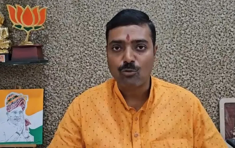 UP Sambhal Committee Report jama masjid harihar mandir CM yogi Adityanath hindi news zxc (1)