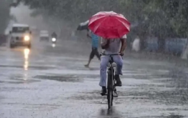 UP weather advisory possibility lightning thunder hailstorm 23 districts updates