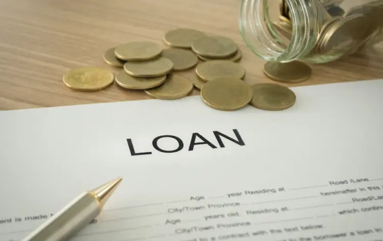 Personal Loan vs Gold Loan