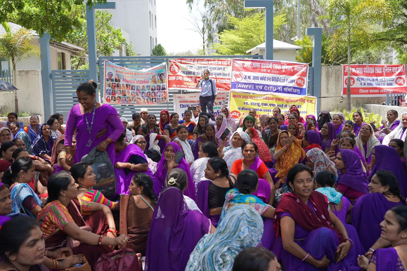 Madhya Pradesh NHM Asha Wrokers Protest