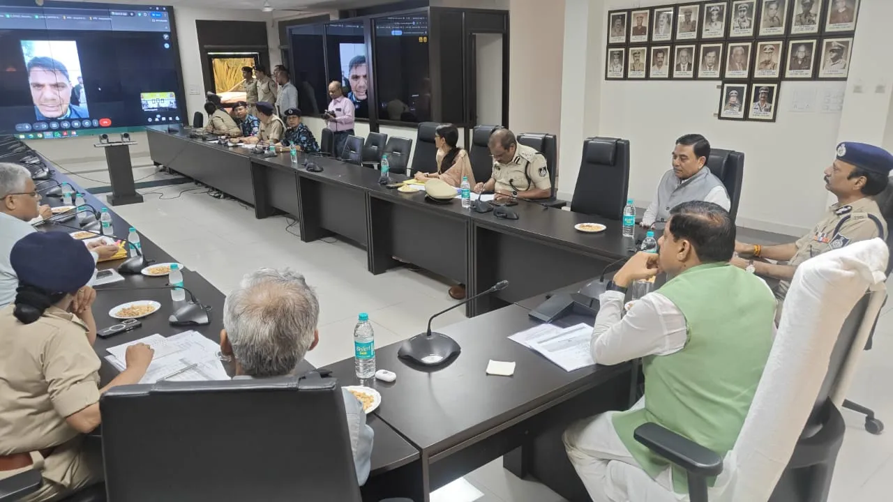 Chief Minister Dr. Mohan Yadav high level meeting