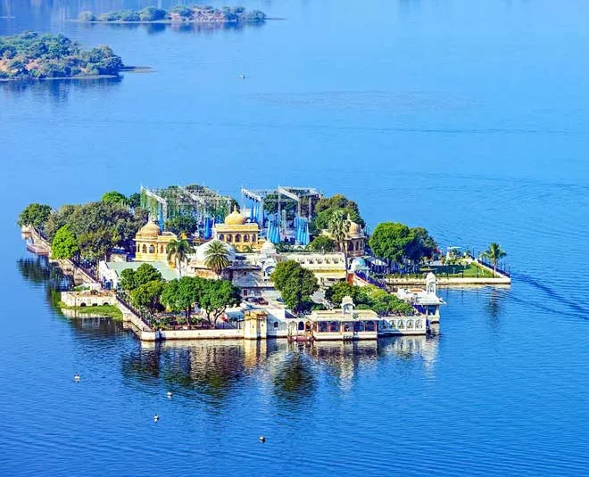 famous lakes in udaipur rajasthan