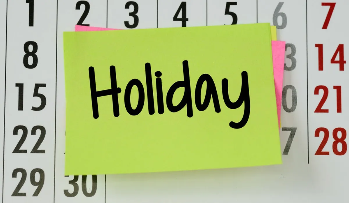 CG Holiday Date