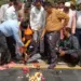 किसानों का माला और साफा पहनाकर स्वागत किया गया।