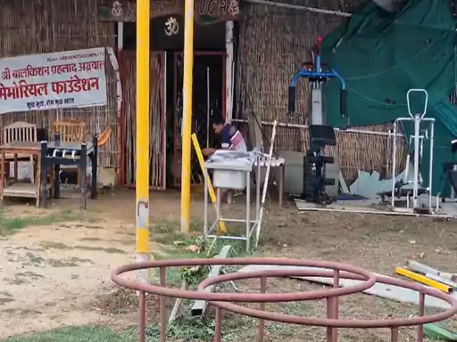 CG Sex Racket at Fake Baba Ashram Exposed