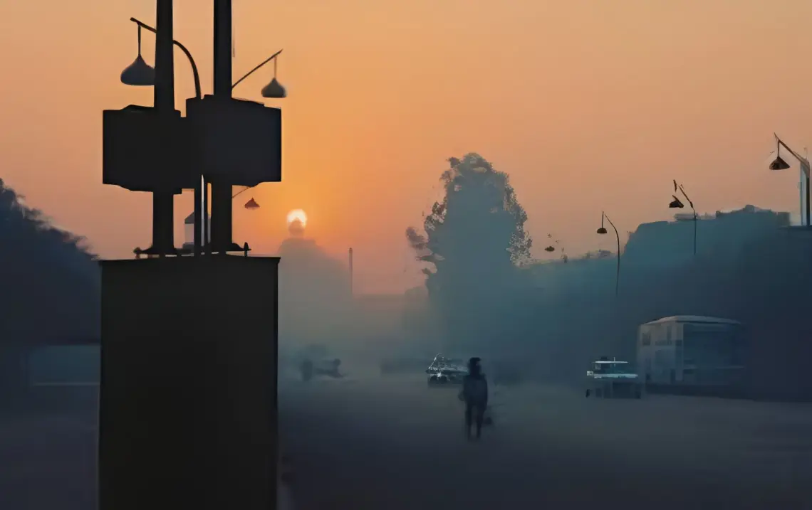 up-weather-today-monsoon-withdrawal-imd-forecast-lucknow-temperature-2025 hindi news zxc-Picsart-AiImageEnhancer