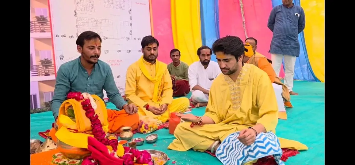 MP Bageshwar Dham Baba Dhirendra Krishna Shastri Hindu Village